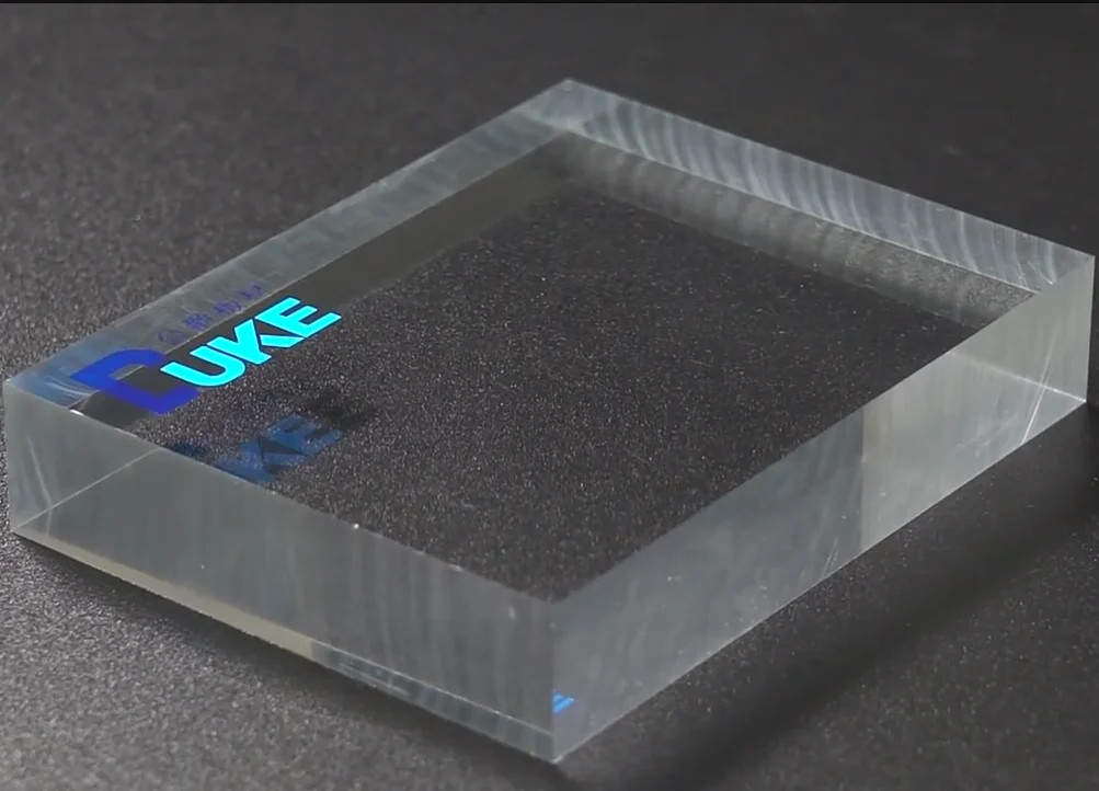 Hoge helderheid optisch gegoten acrylplaat 92% lichttransmissie Virgin Mitsubishi materiaal voor display