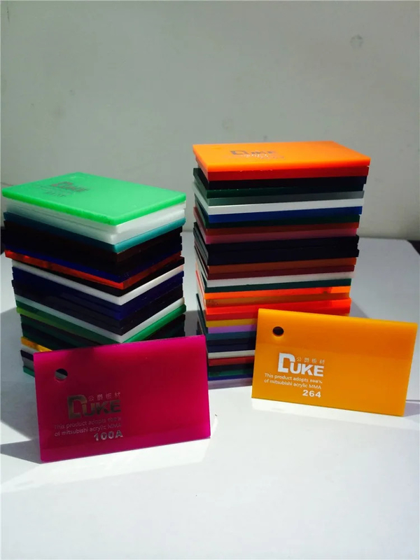 Gegooide kleurrijke acrylplaat Mitsubishi 100% Virgin voor badkar Custom Plastic Plaat Snijservice