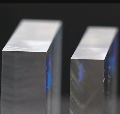 Heldere acrylplaat lichtgewicht transparante plaat geschikt voor verlichtingsdiffusoren vitrines